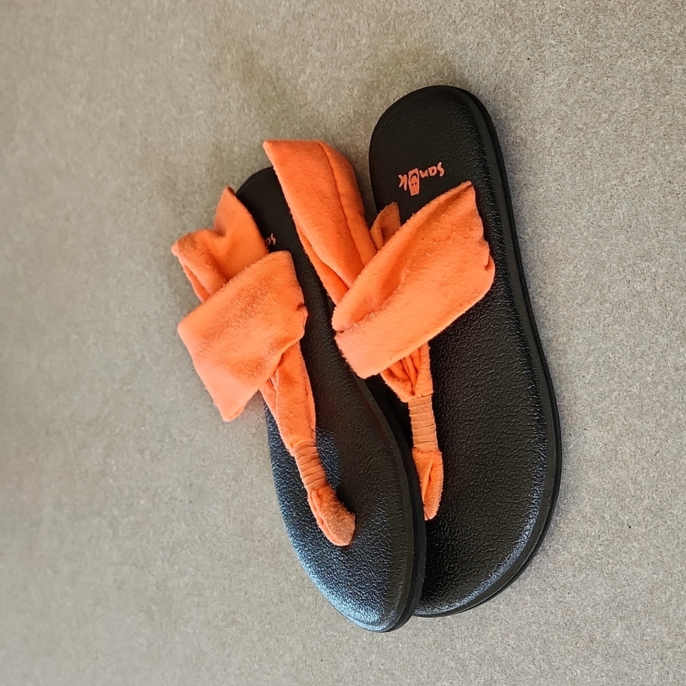 Girls Sanuk Sandals